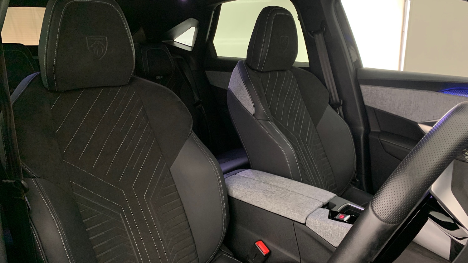 Used Peugeot 3008 2024 for sale - 76400059: Photo 43