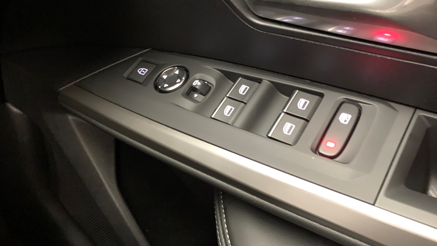 Used Peugeot 3008 2025 for sale - 77910203: Photo 39