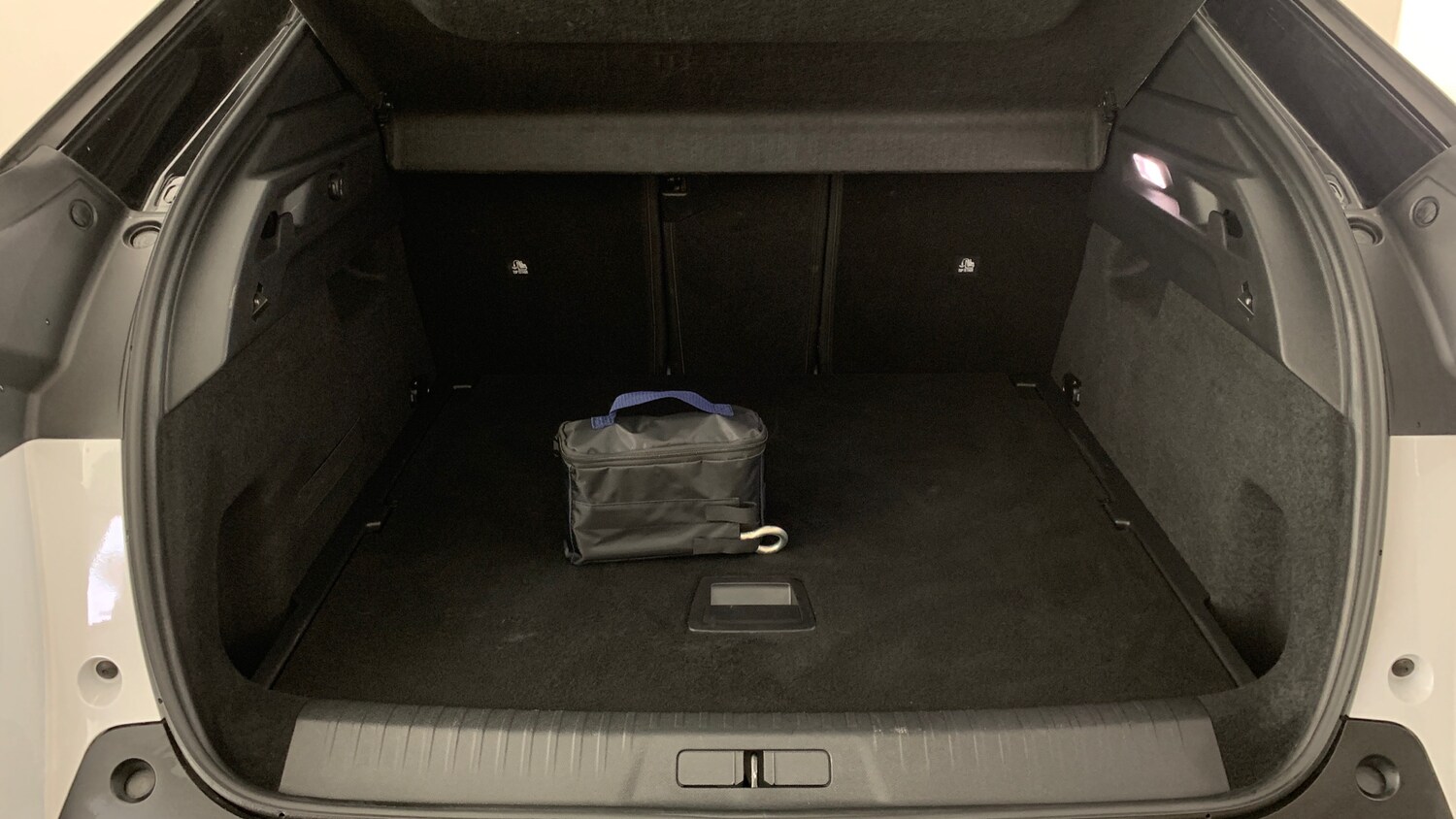 Used Peugeot 3008 2025 for sale - 77910203: Photo 44