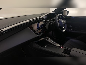 Used Peugeot 308 2024 for sale - 76621466: Photo