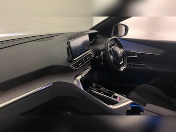 Used Peugeot 5008 2024 for sale - 77724529: Photo