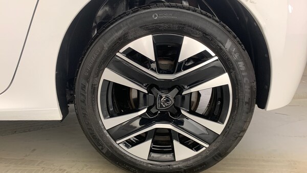 Used Peugeot 208 2024 for sale - 75697992: Photo 17