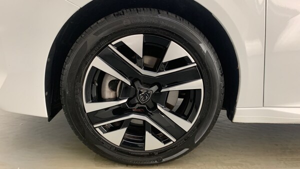 Used Peugeot 208 2024 for sale - 75697992: Photo 6