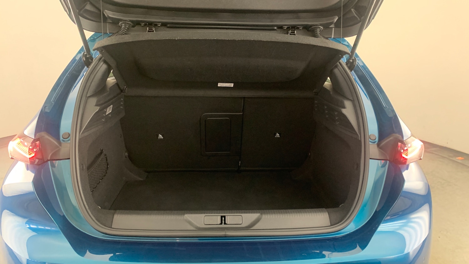 Used Peugeot 308 2025 for sale - 77697427: Photo 5