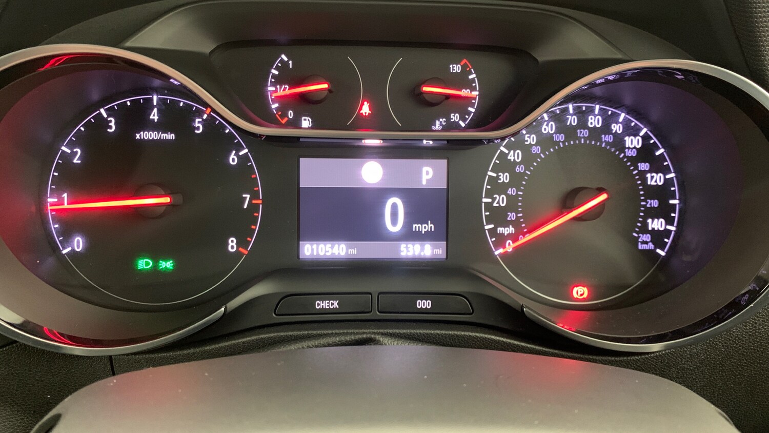 Used Vauxhall Crossland 2022 for sale - 75992312: Photo 10