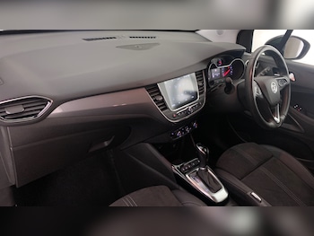 Used Vauxhall Crossland 2022 for sale - 75992312: Photo 2
