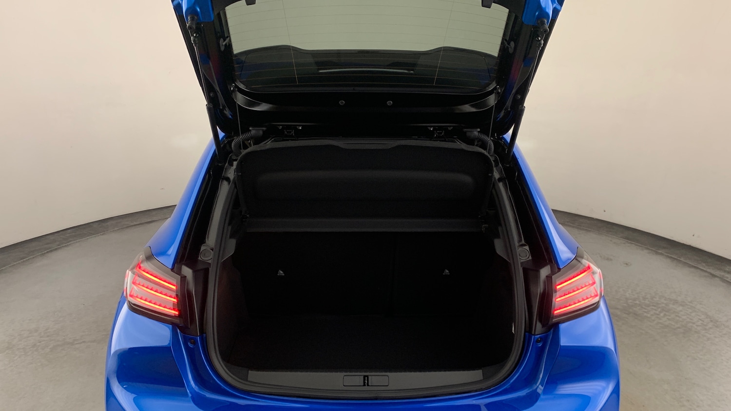 Used Peugeot 208 2025 for sale - 76474393: Photo 5