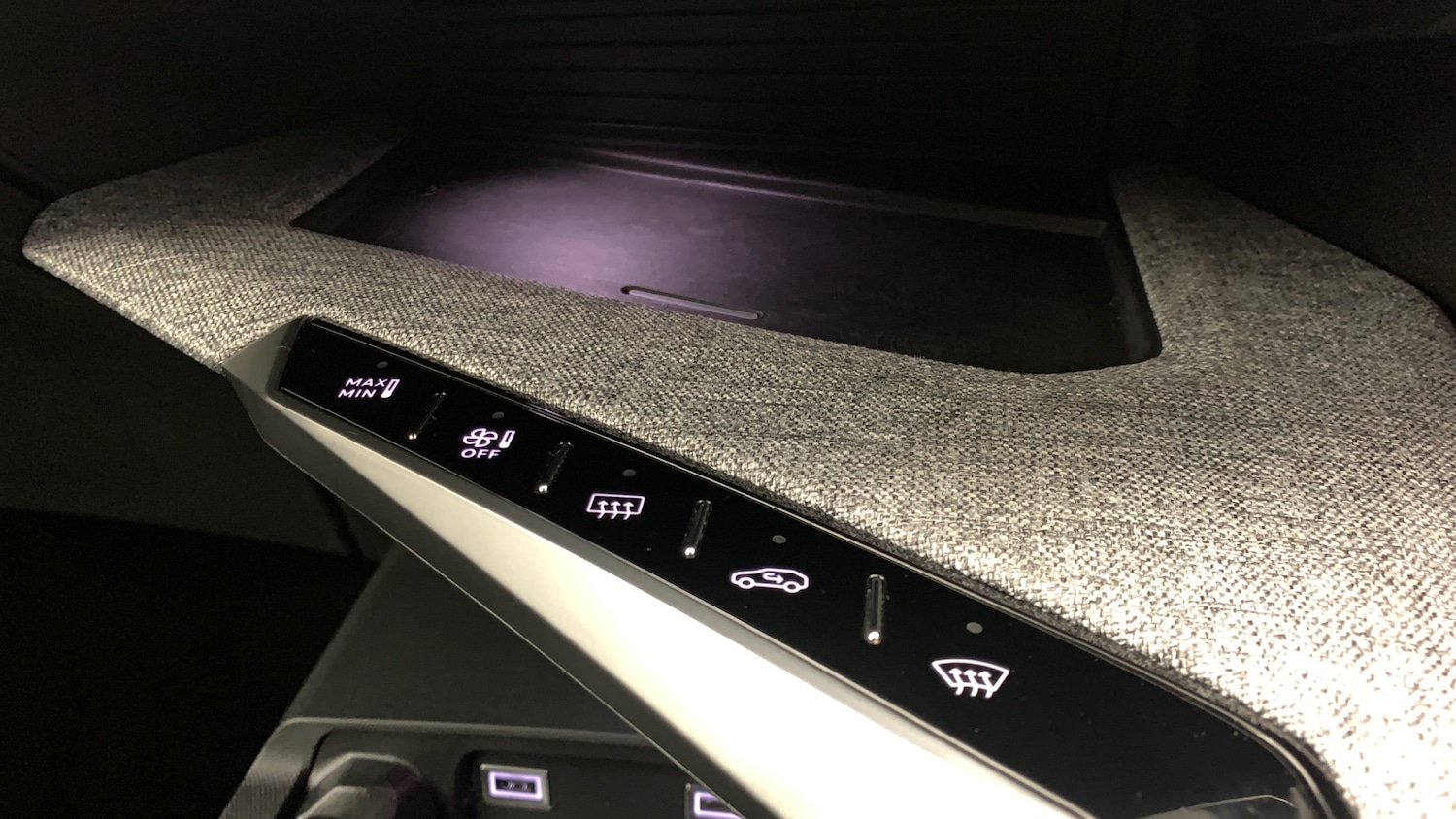 Used Peugeot 5008 2024 for sale - 77192801: Photo 36