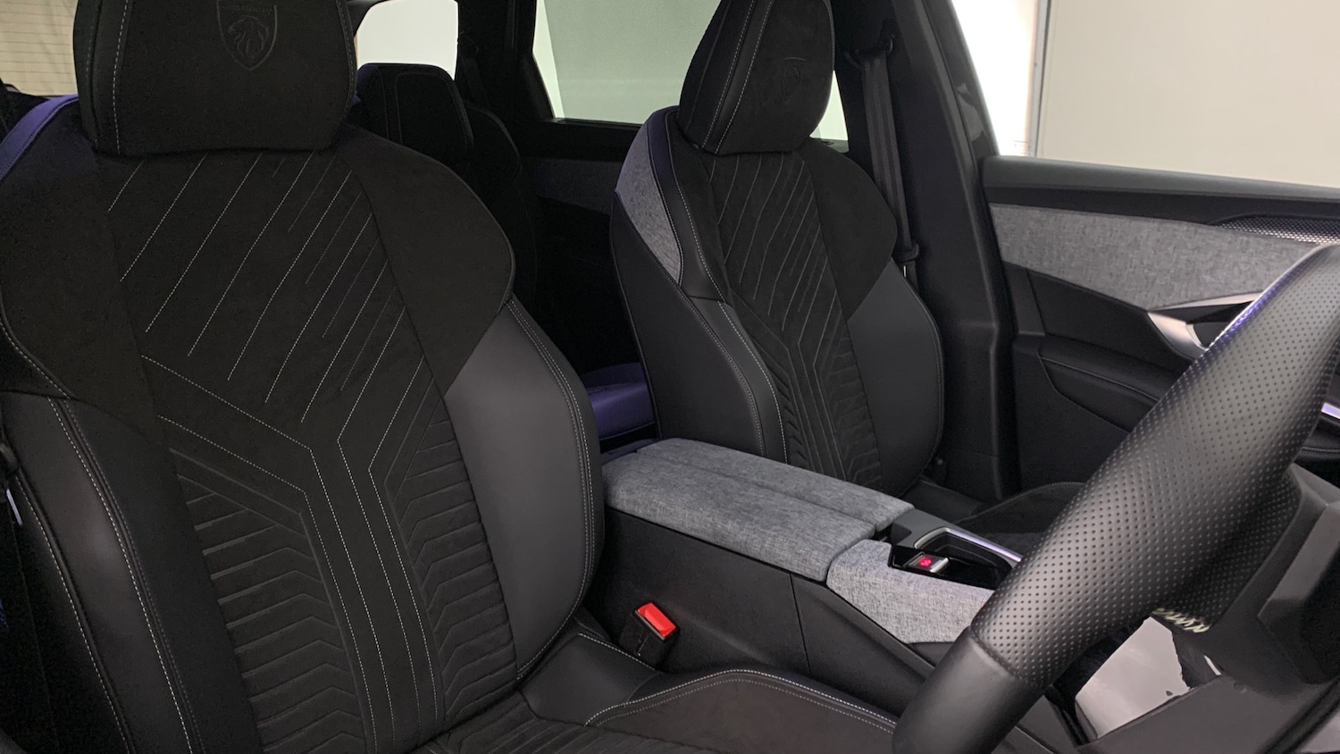 Used Peugeot 5008 2024 for sale - 77192801: Photo 49