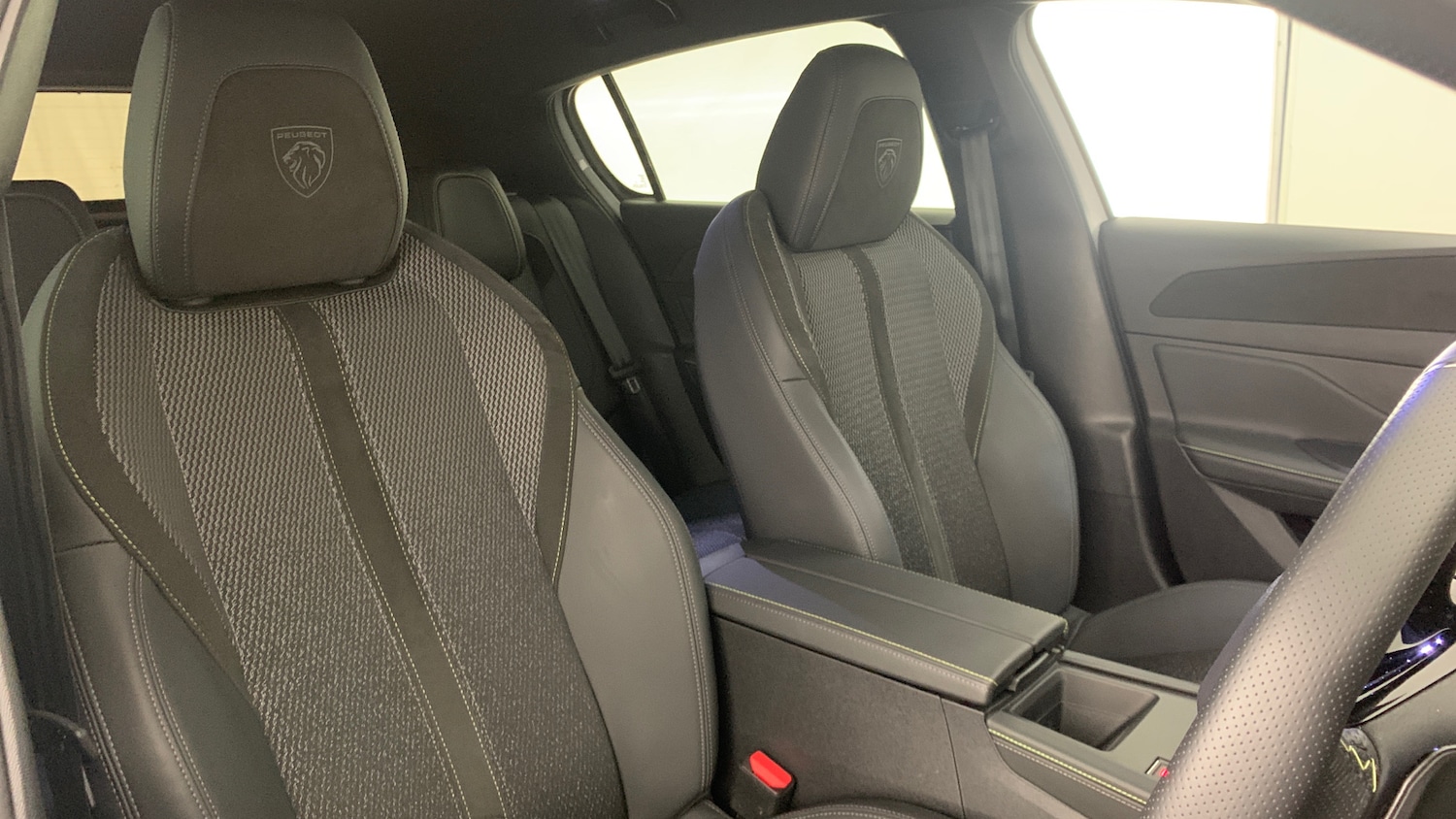 Used Peugeot 308 2025 for sale - 76574304: Photo 44