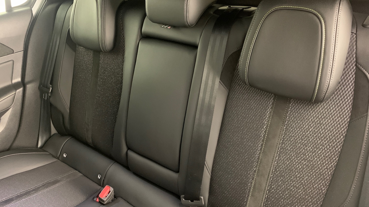 Used Peugeot 308 2025 for sale - 76574304: Photo 8