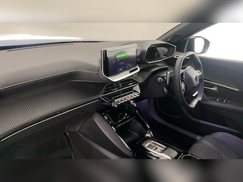 Used Peugeot 2008 2024 for sale - 75450775: Photo
