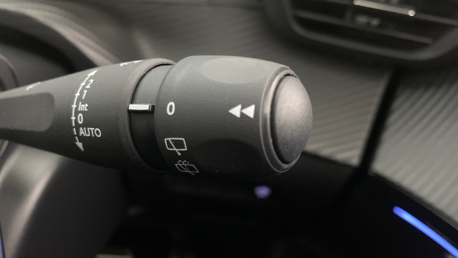 Used Peugeot 2008 2025 for sale - 76400061: Photo 36