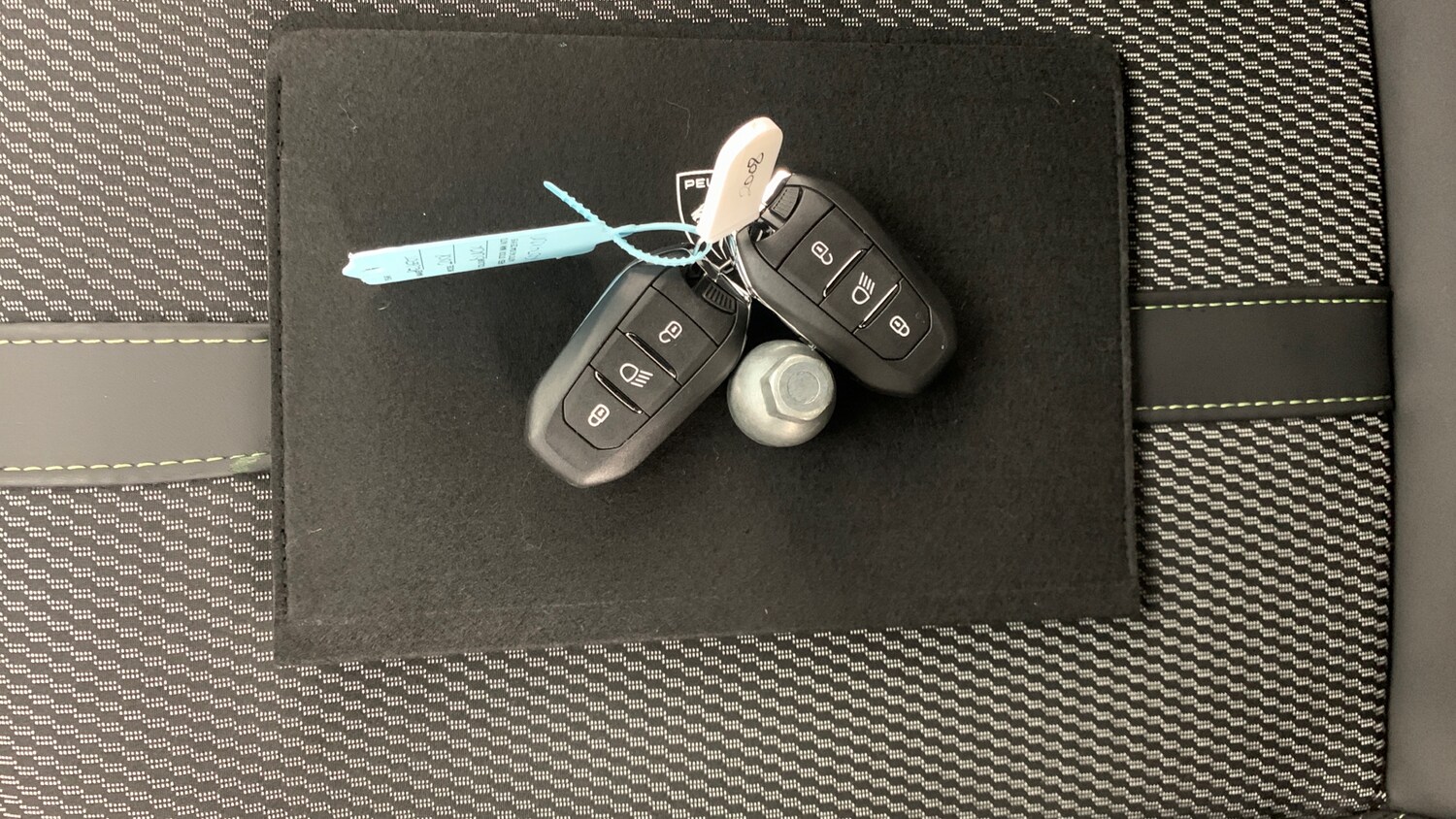 Used Peugeot 2008 2025 for sale - 76400061: Photo 42