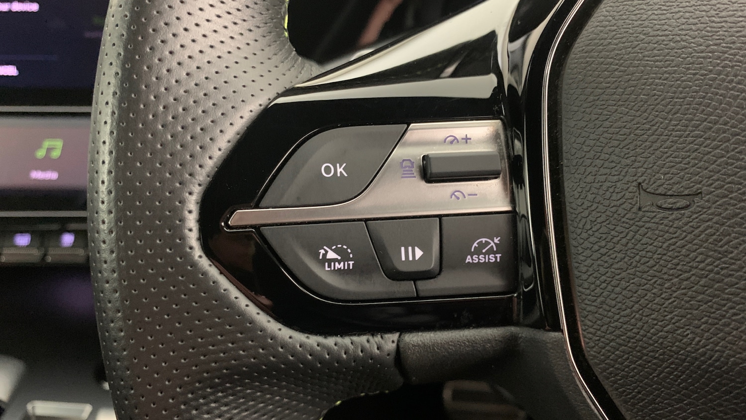 Used Peugeot 408 2023 for sale - 77359750: Photo 20