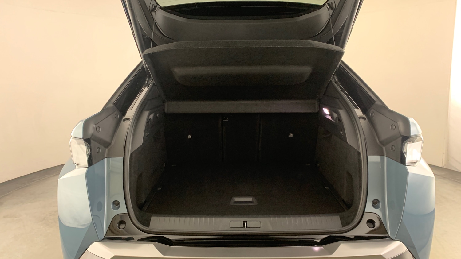 Used Peugeot 3008 2024 for sale - 77854997: Photo 5