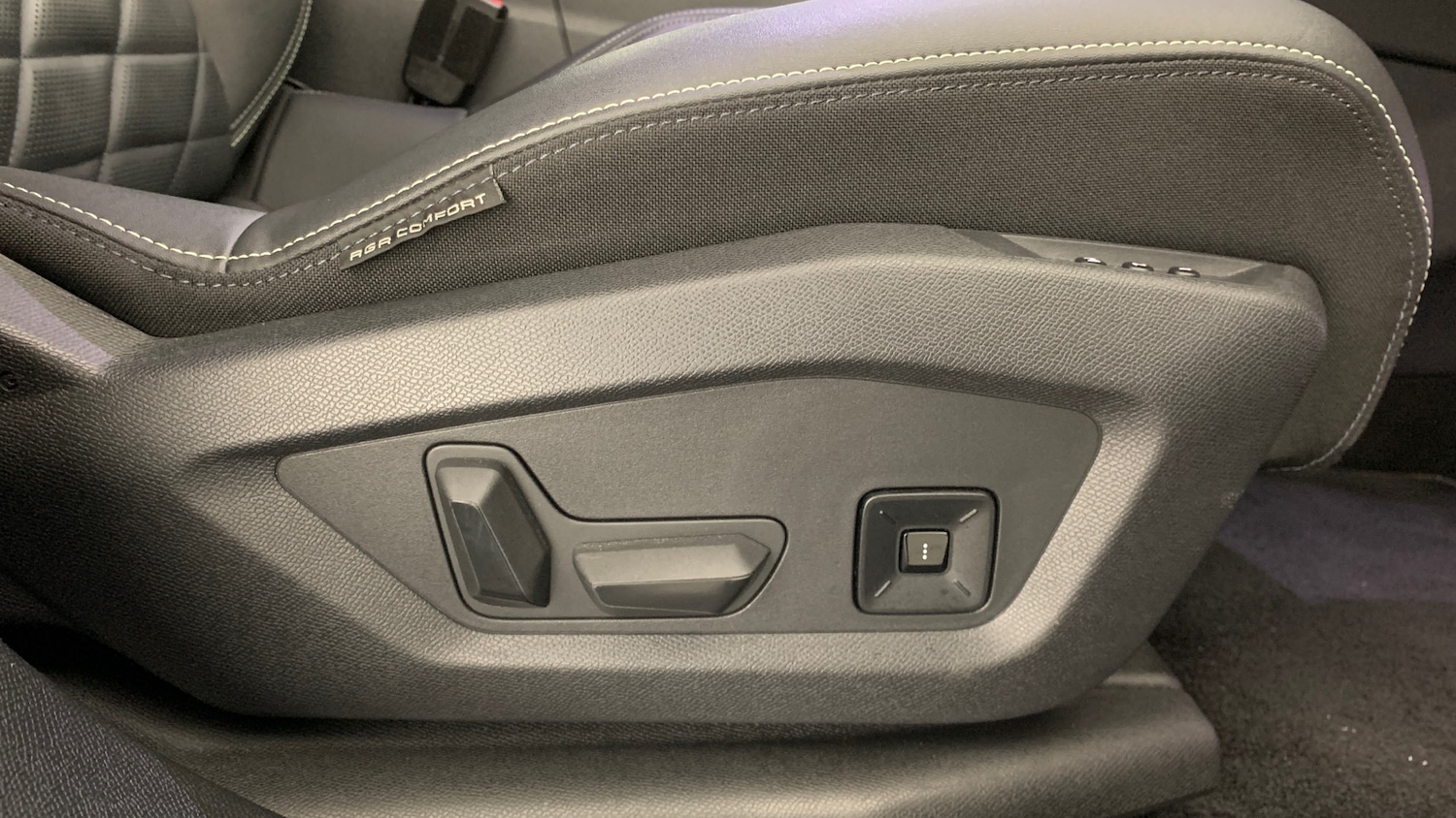 Used Peugeot 3008 2024 for sale - 77854997: Photo 60