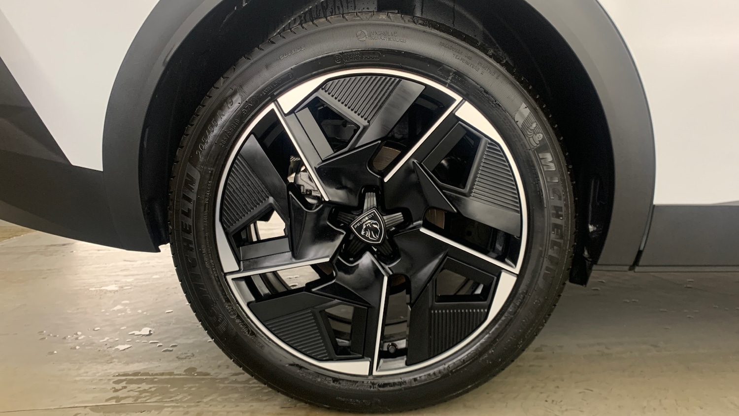 Used Peugeot 408 2025 for sale - 76887941: Photo 22