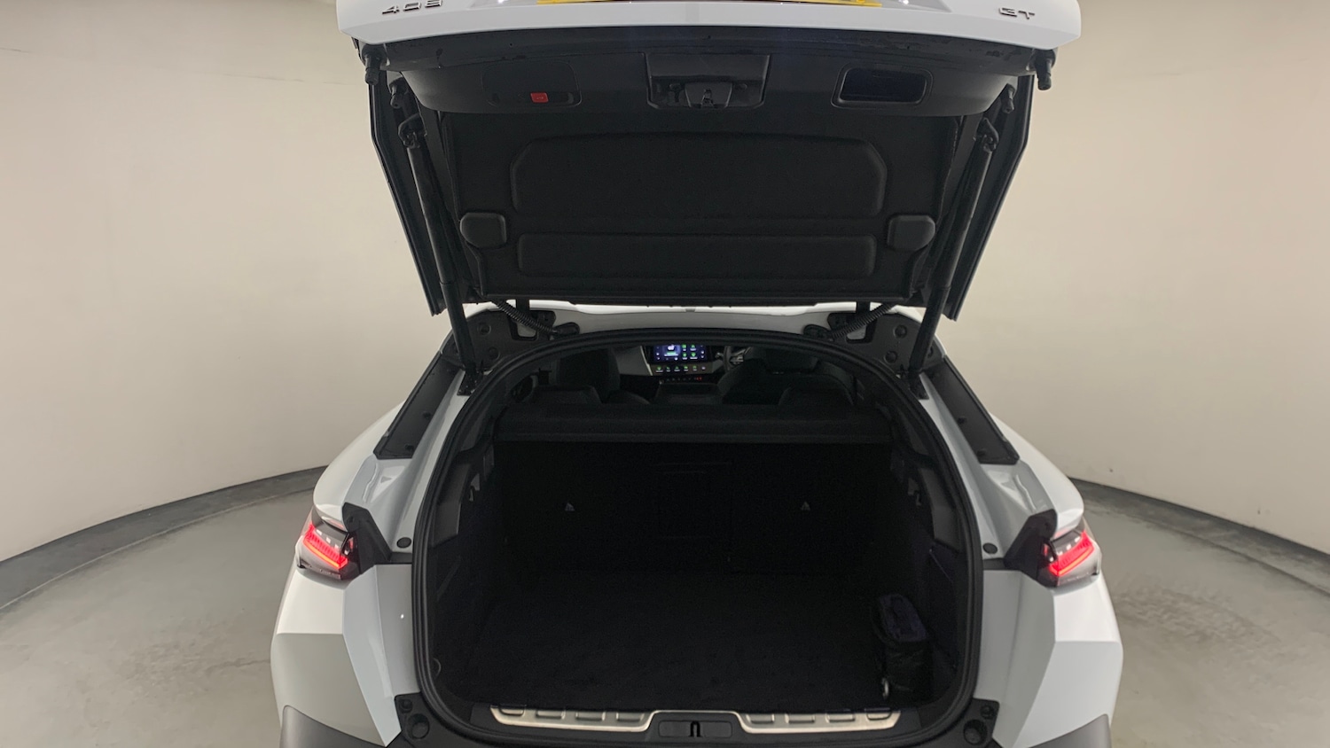 Used Peugeot 408 2025 for sale - 76887941: Photo 5