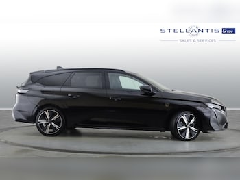 Used Peugeot 308 SW 2025 for sale - 76400048: Photo