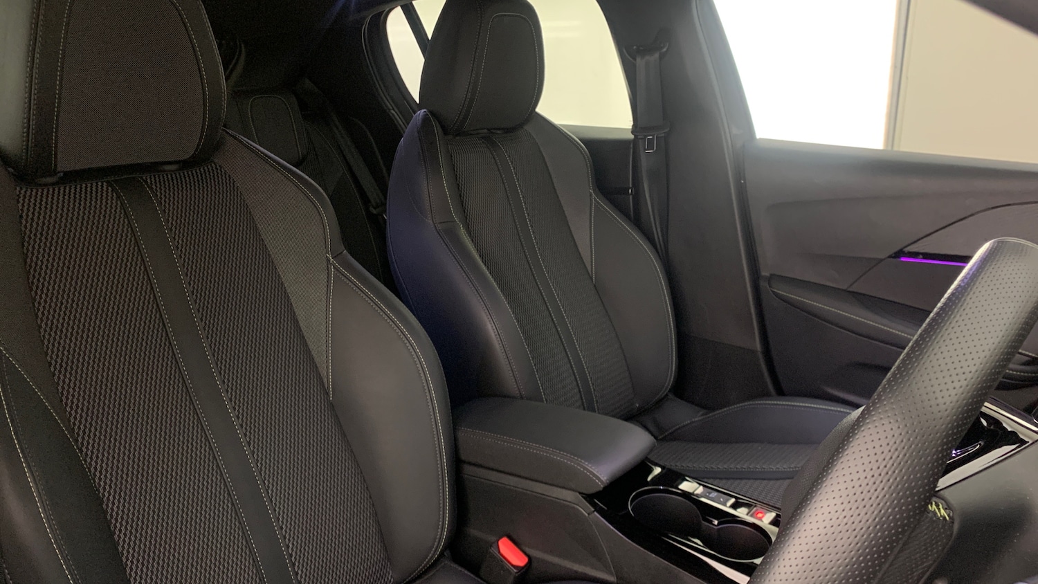 Used Peugeot 208 2025 for sale - 76966097: Photo 43