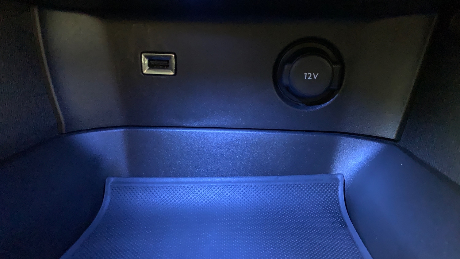 Used Peugeot 5008 2024 for sale - 76887940: Photo 25