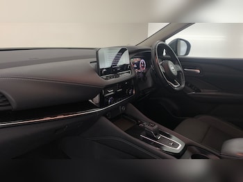 Used Nissan Qashqai 2021 for sale - 76216491: Photo 2