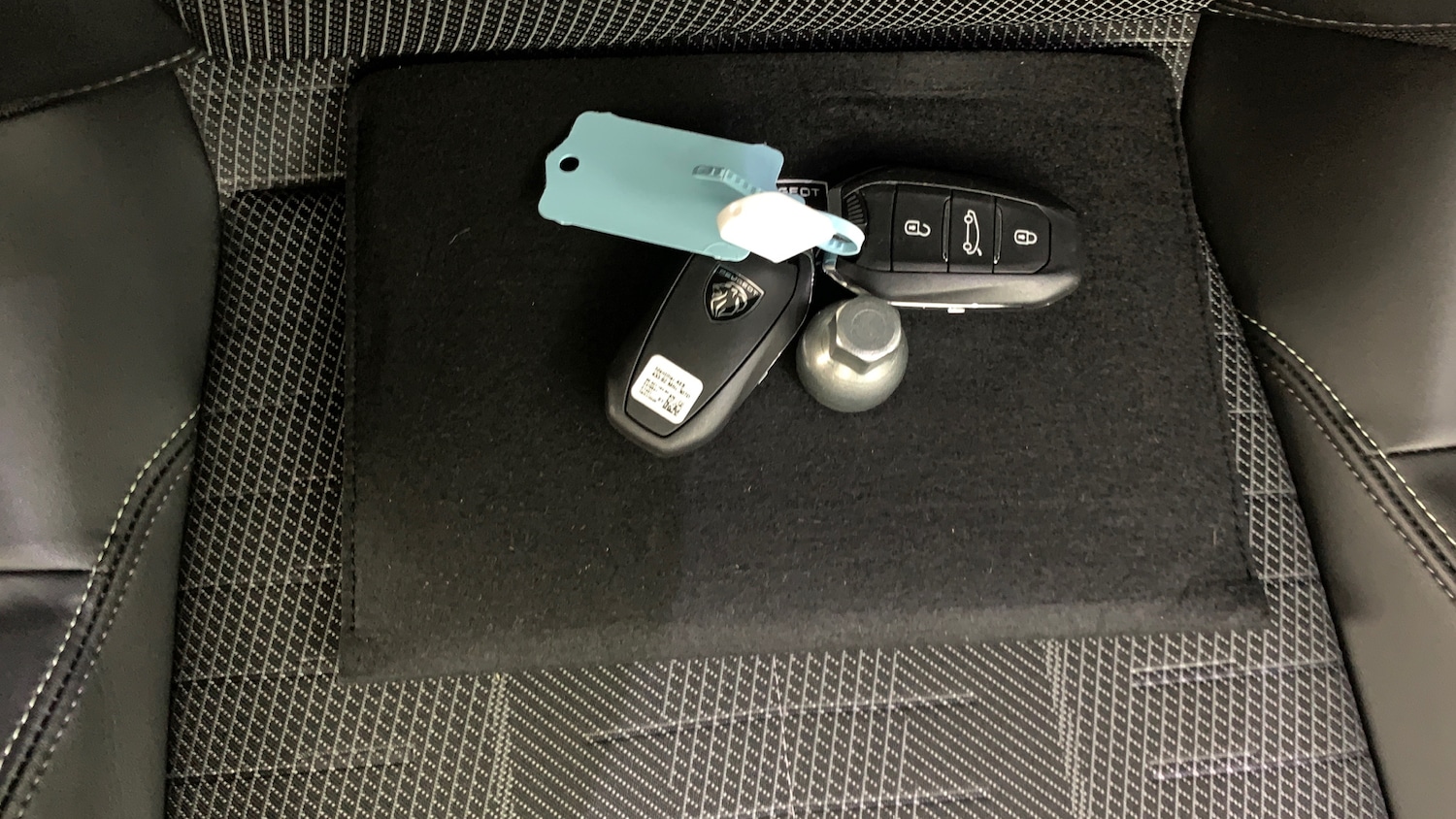 Used Peugeot 3008 2025 for sale - 76887888: Photo 50