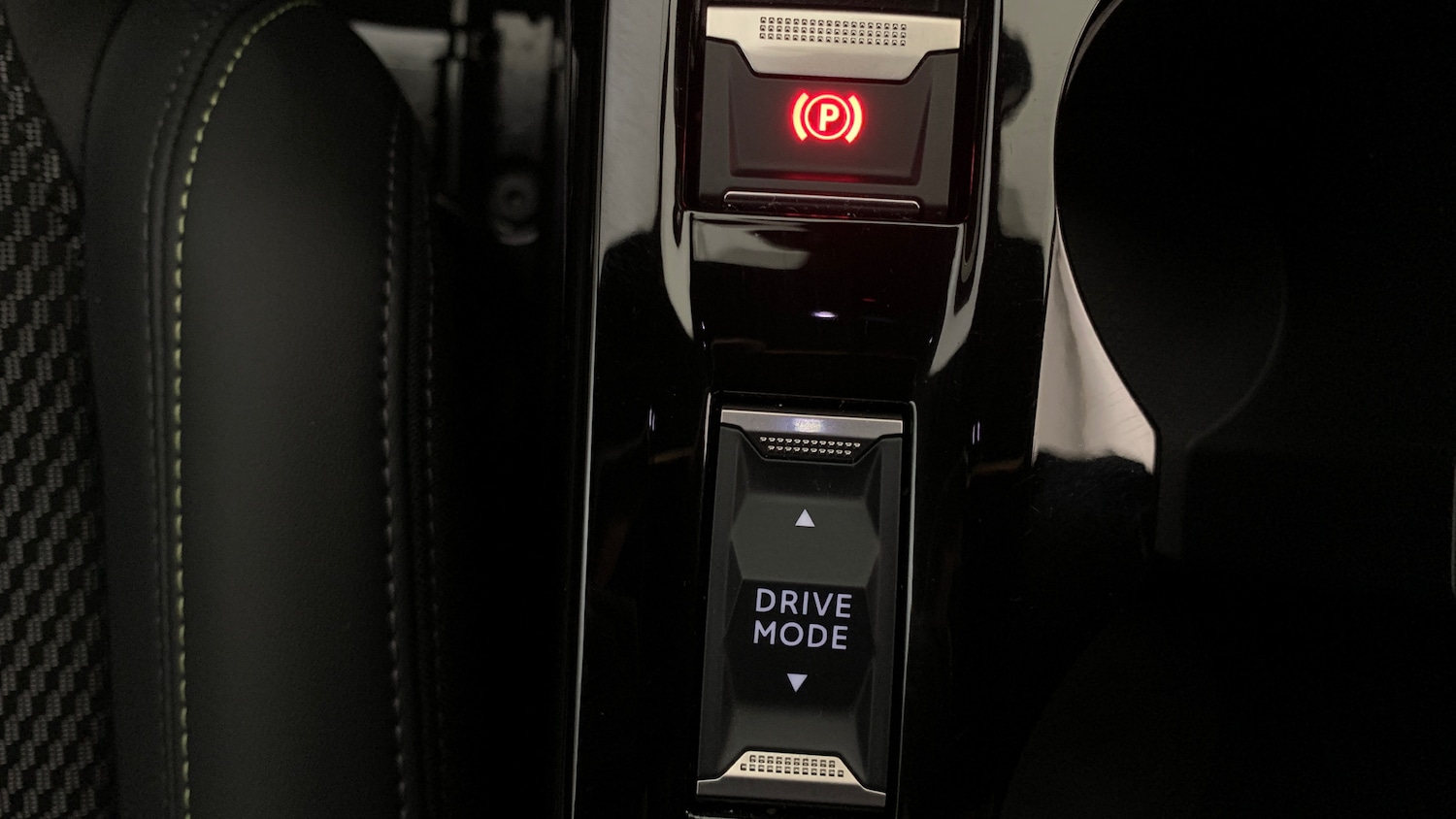 Used Peugeot 208 2025 for sale - 76998810: Photo 32