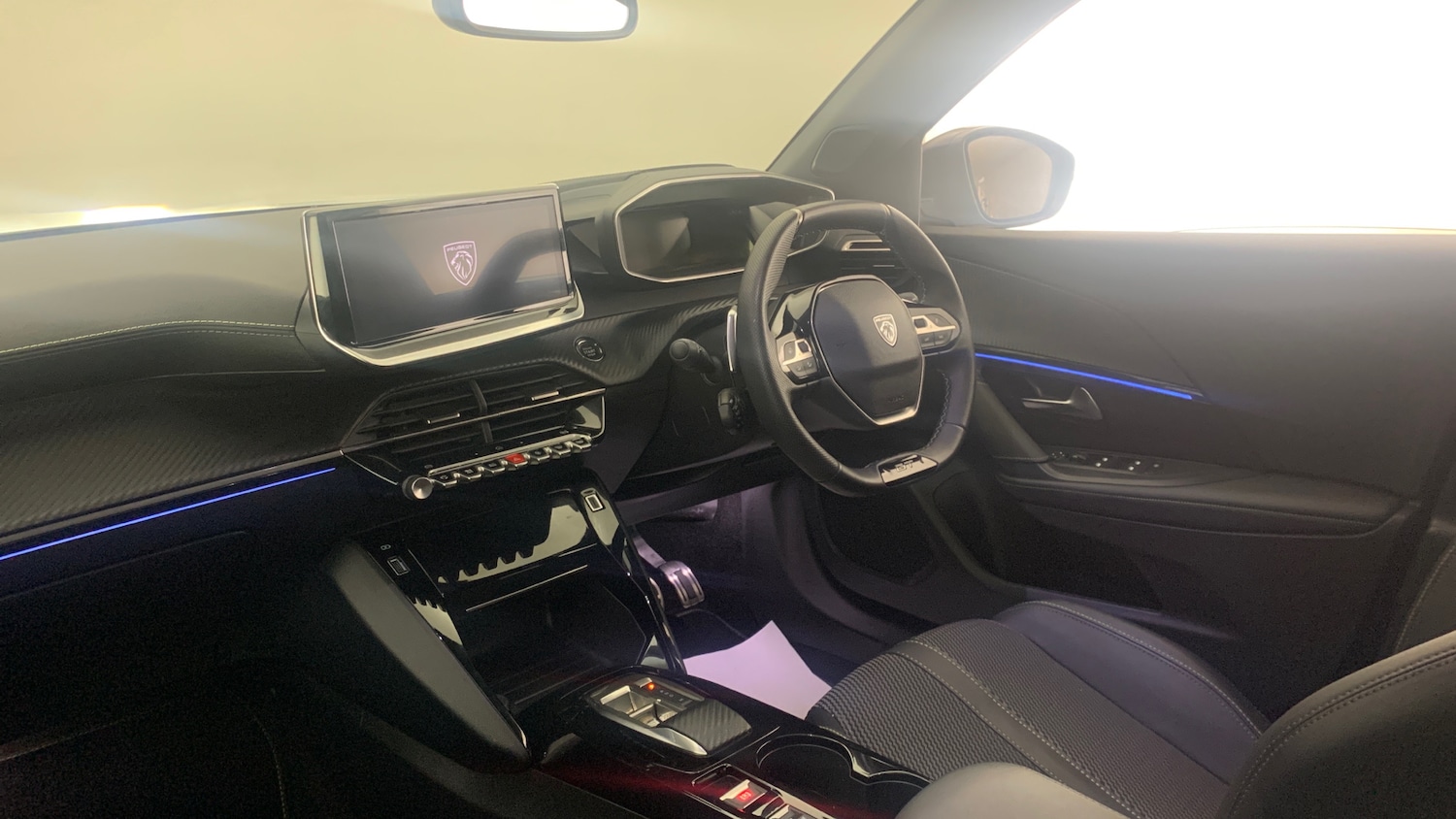 Used Peugeot 2008 2025 for sale - 77551324: Photo 2