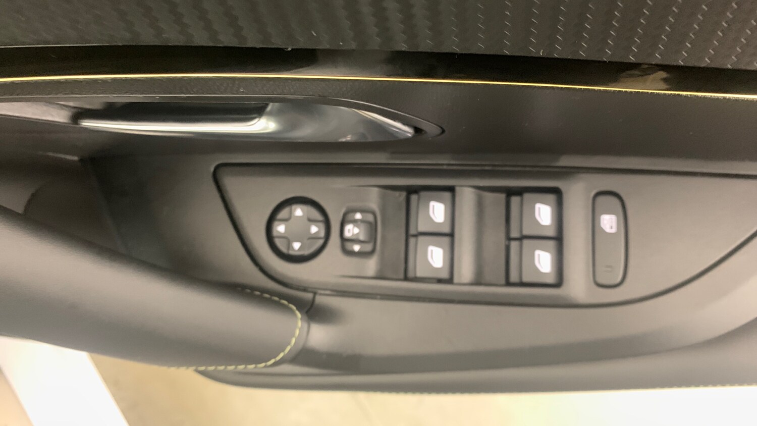 Used Peugeot 2008 2025 for sale - 77551324: Photo 41