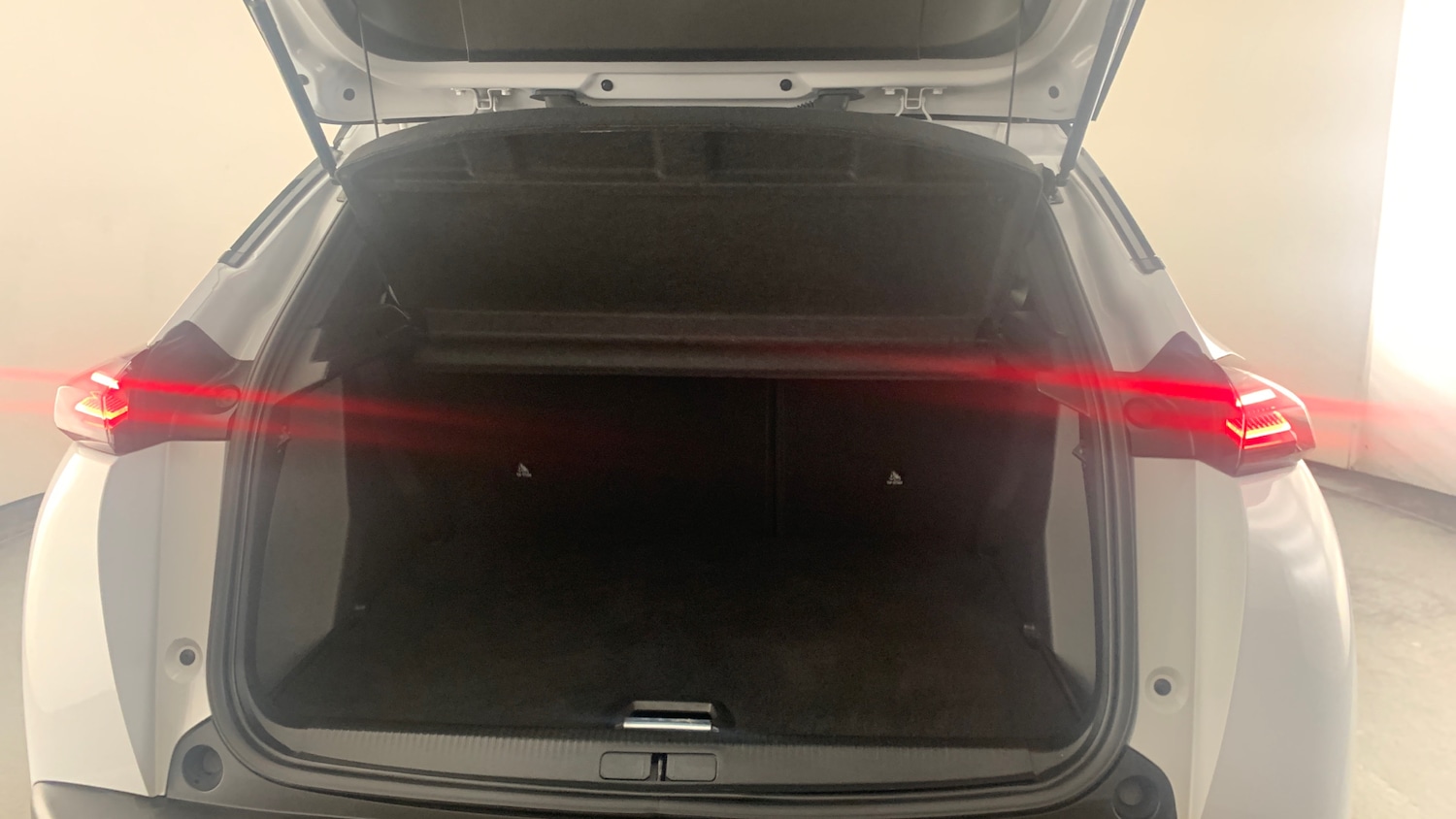 Used Peugeot 2008 2025 for sale - 77551324: Photo 5