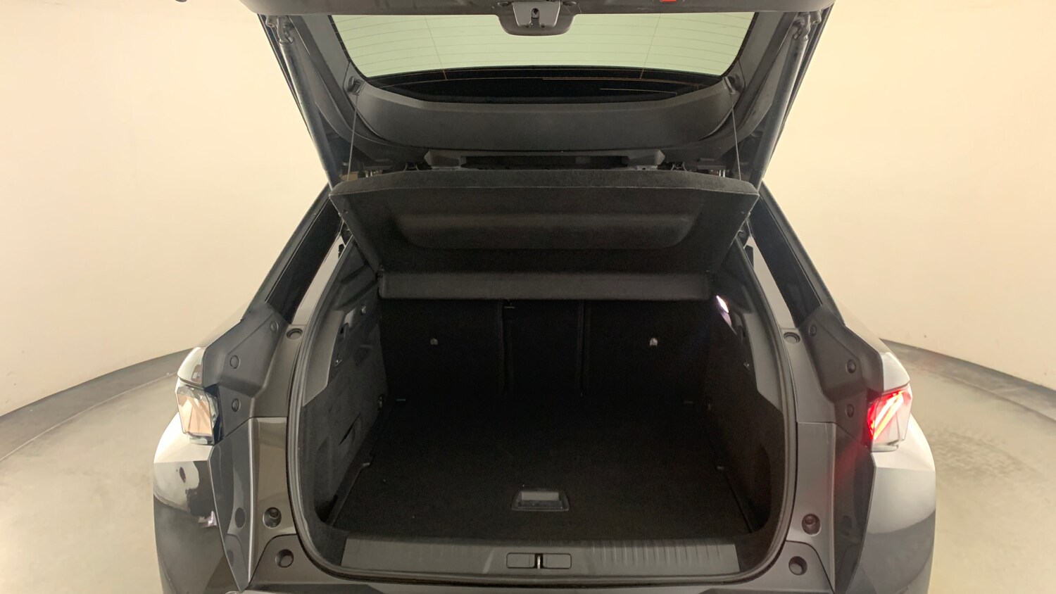 Used Peugeot 3008 2024 for sale - 77497931: Photo 5