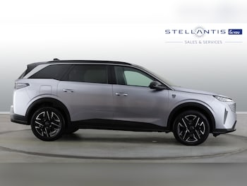 Used Peugeot 5008 2025 for sale - 78742631: Photo