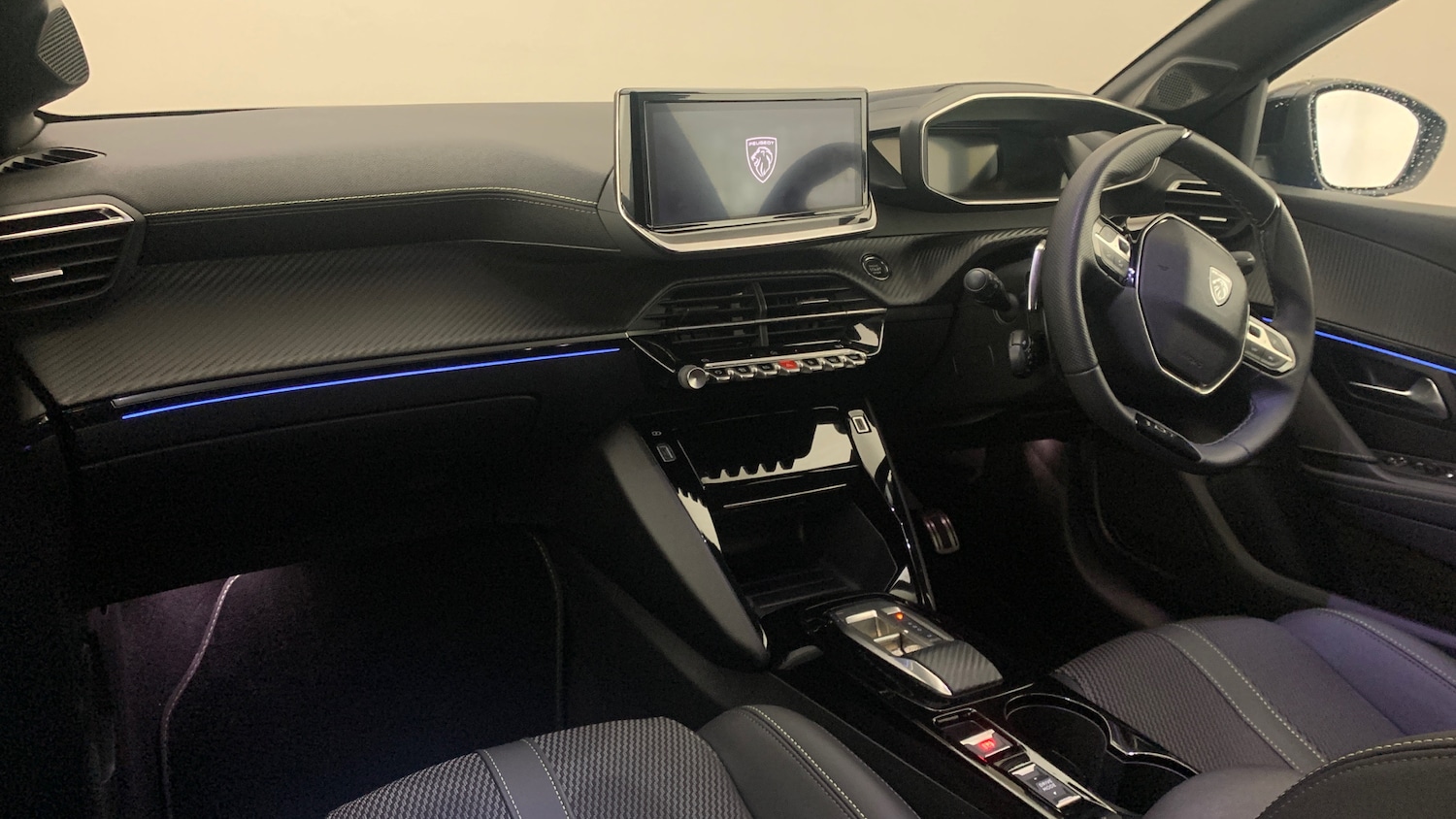 Used Peugeot 208 2025 for sale - 77497909: Photo 2