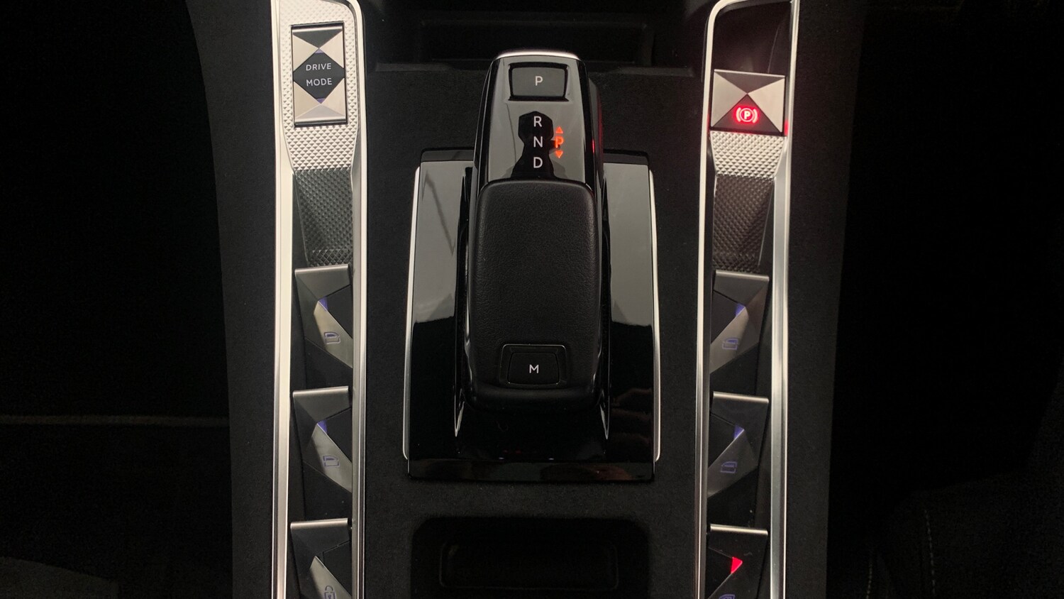 Used DS Automobiles DS 7 2024 for sale - 78008395: Photo 37