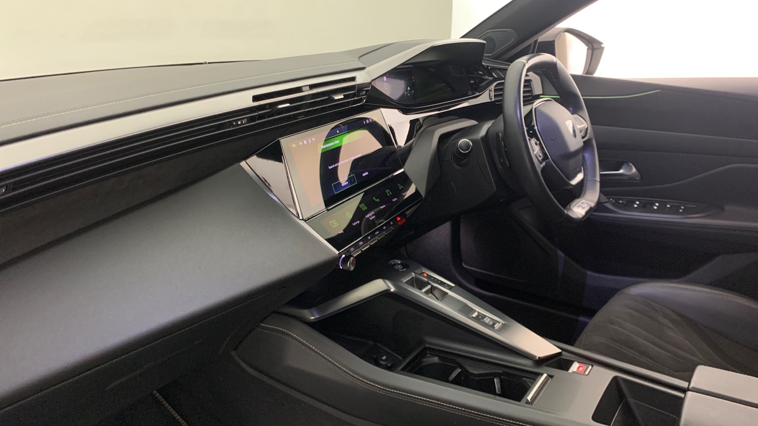 Used Peugeot 308 SW 2024 for sale - 76803220: Photo 2