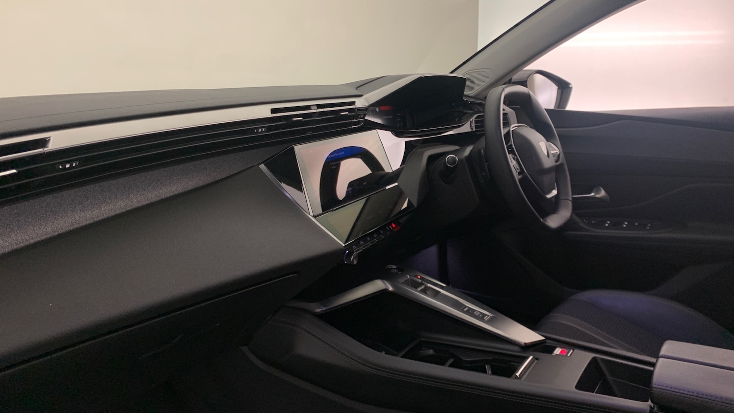 Used Peugeot 308 2024 for sale - 76308008: Photo 2