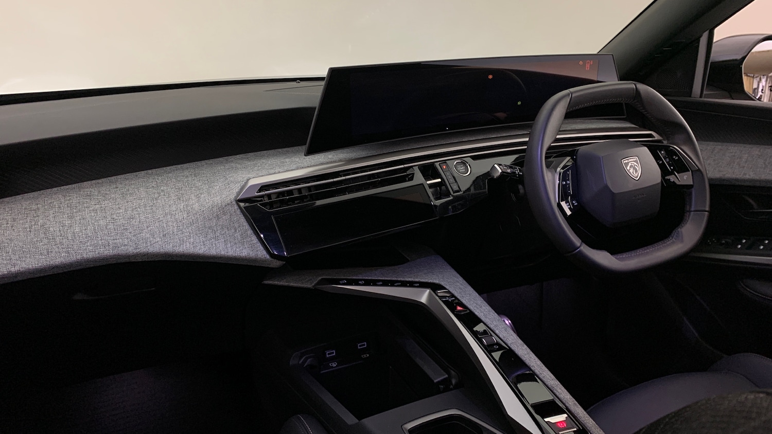 Used Peugeot 3008 2024 for sale - 77659689: Photo 2