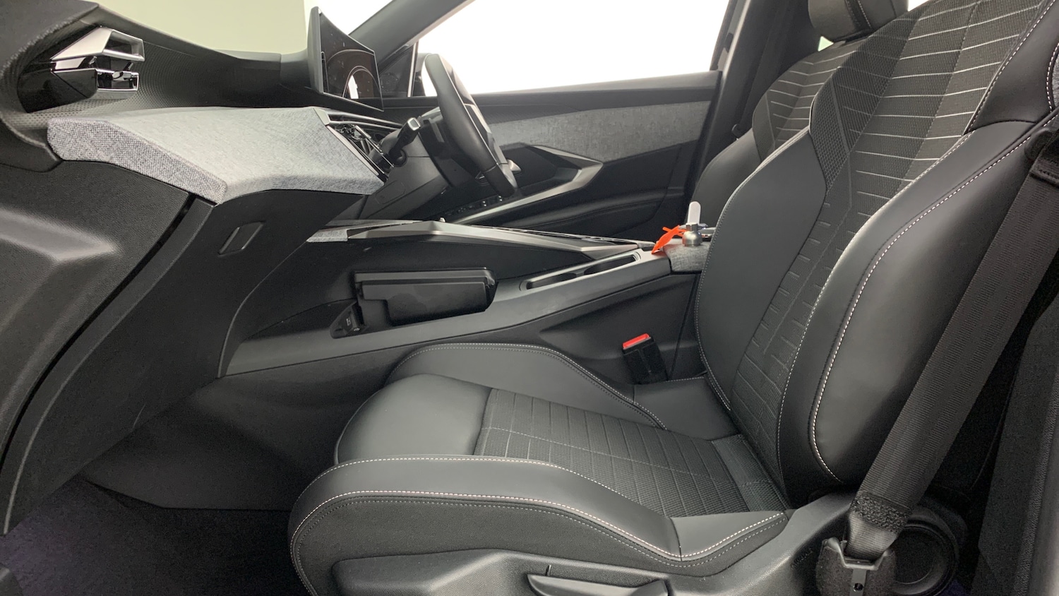 Used Peugeot 3008 2024 for sale - 77659689: Photo 56