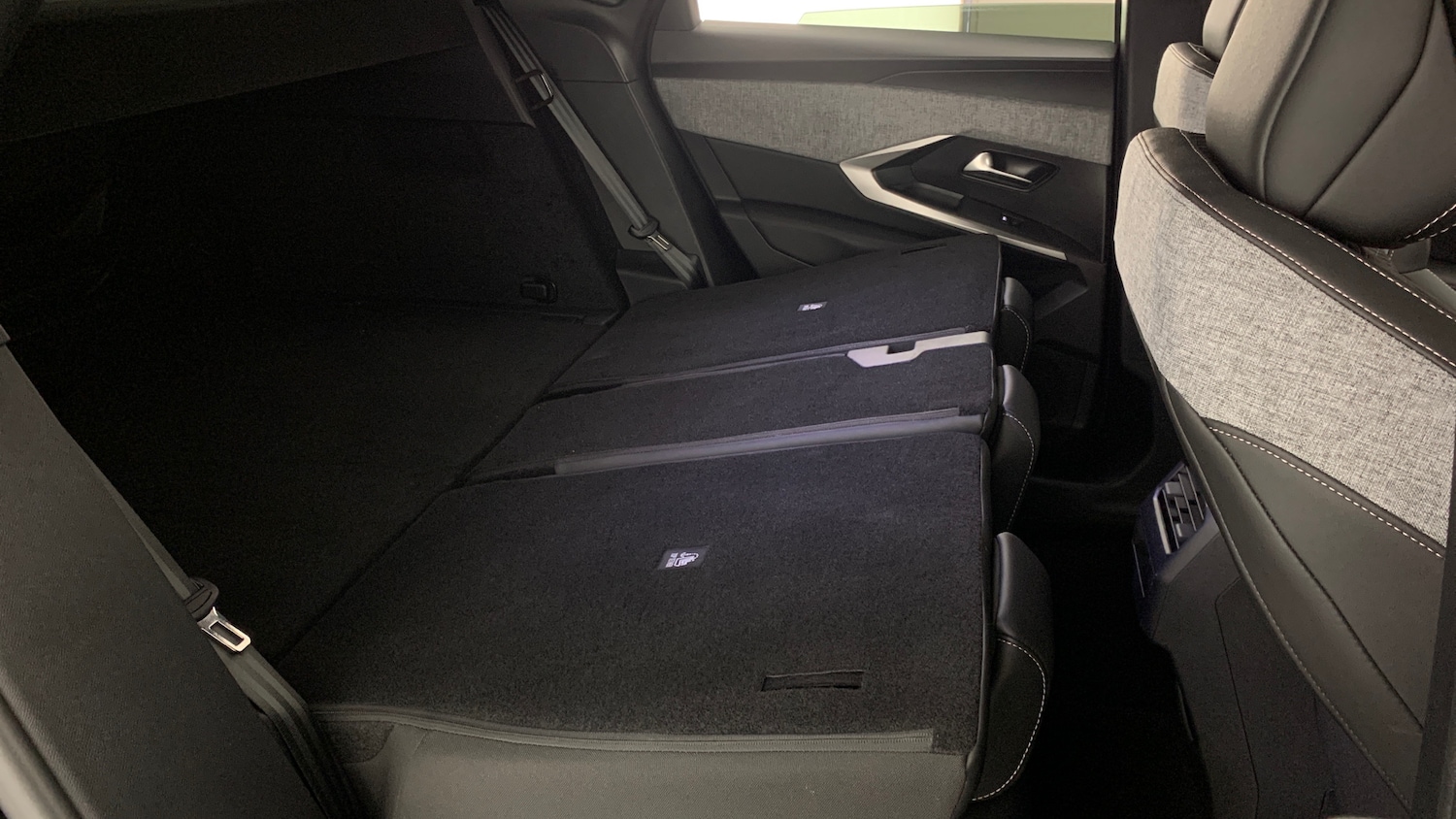 Used Peugeot 3008 2024 for sale - 77659689: Photo 67