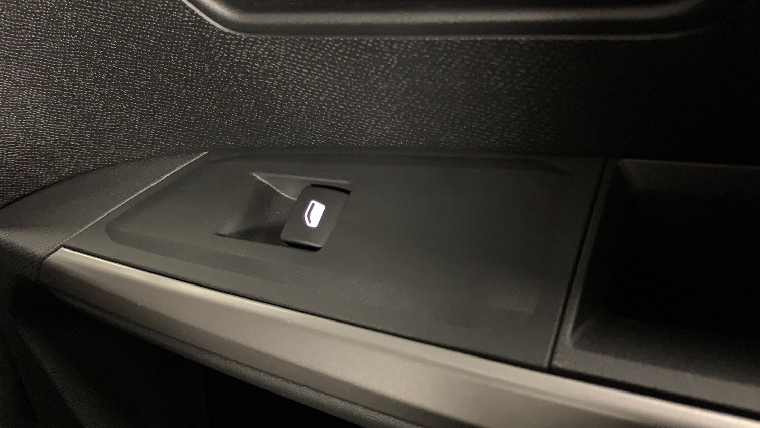 Used Peugeot 3008 2024 for sale - 77659689: Photo 69