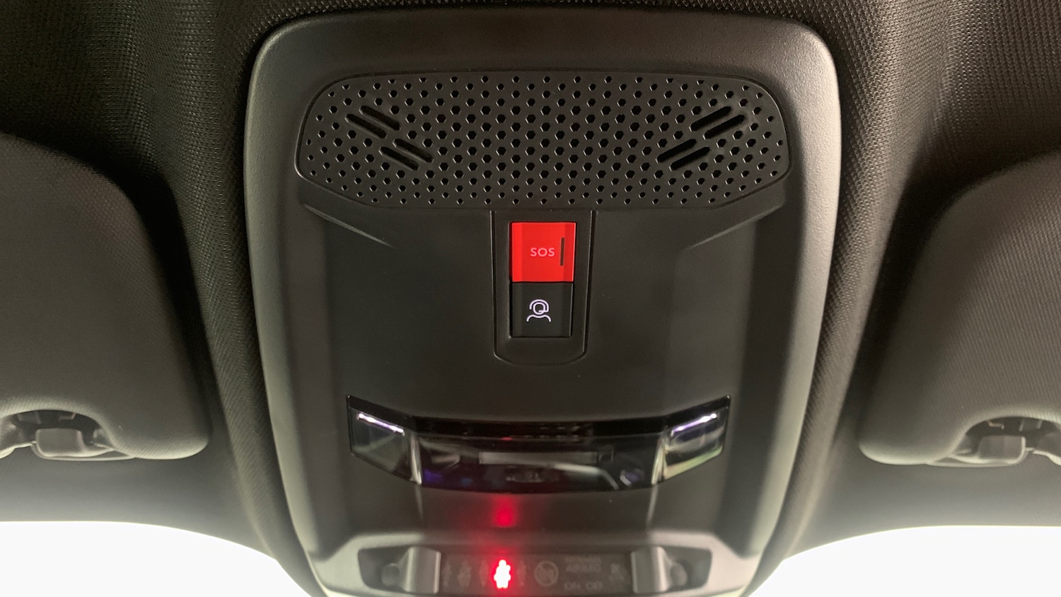 Used Peugeot 2008 2025 for sale - 76998799: Photo 33