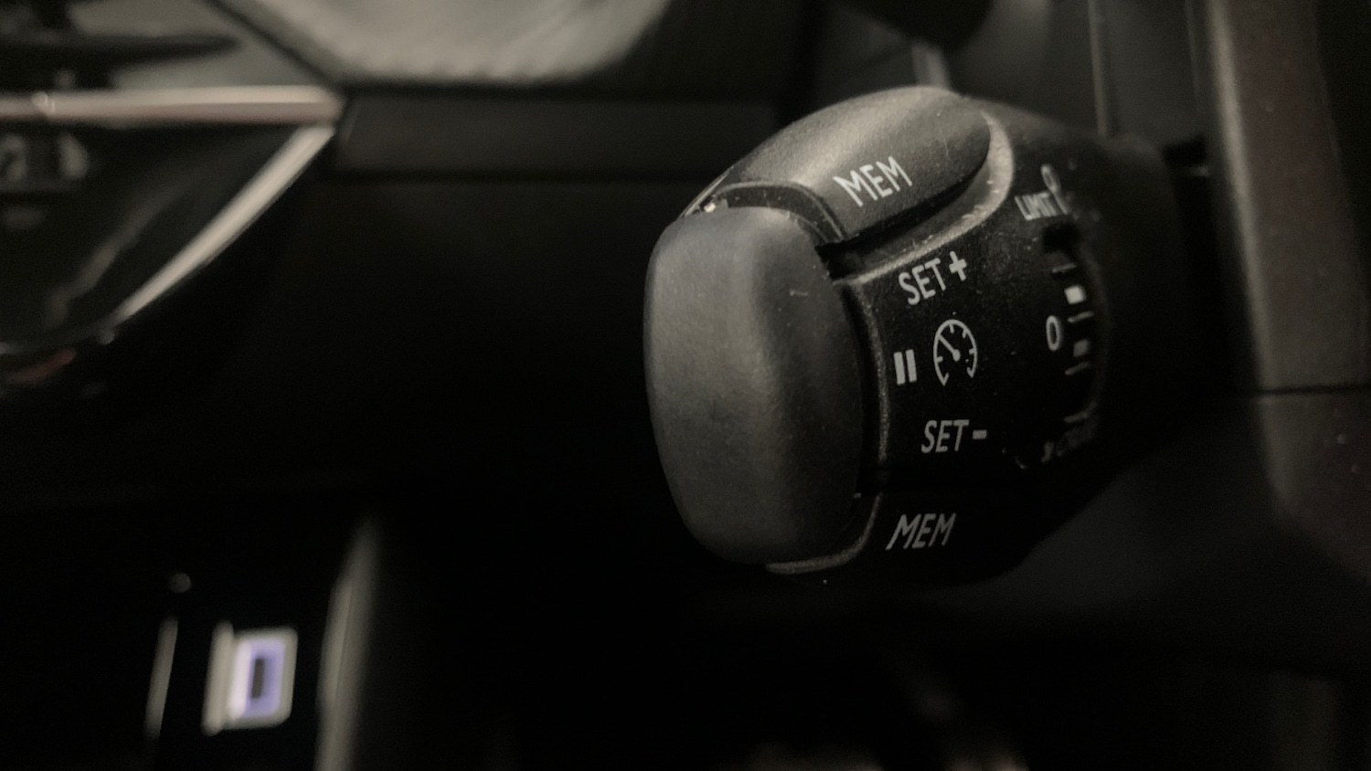 Used Peugeot 2008 2025 for sale - 76998799: Photo 37