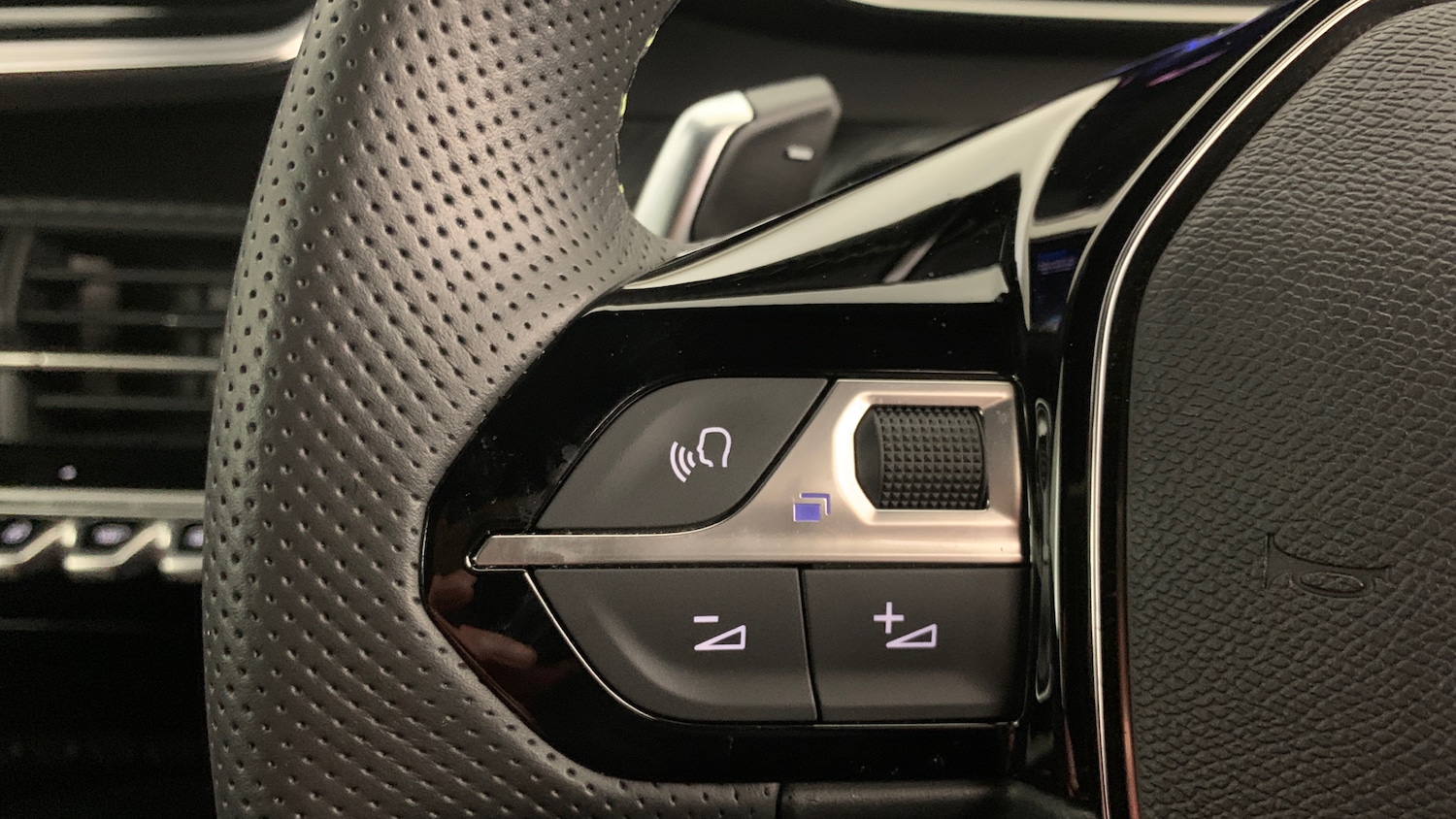 Used Peugeot 2008 2025 for sale - 78035711: Photo 18