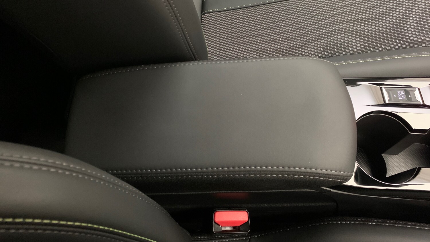 Used Peugeot 2008 2025 for sale - 78035711: Photo 57