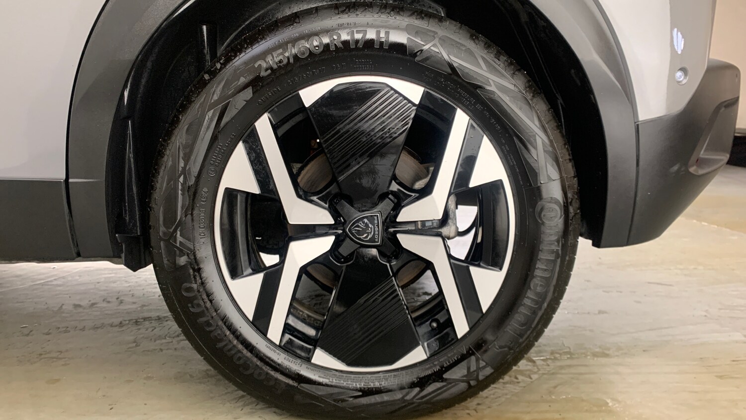 Used Peugeot 2008 2023 for sale - 76574443: Photo 17