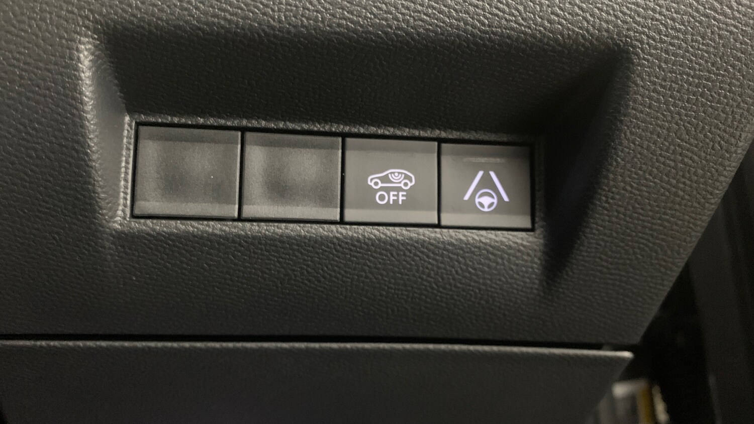 Used Peugeot 2008 2023 for sale - 76574443: Photo 20