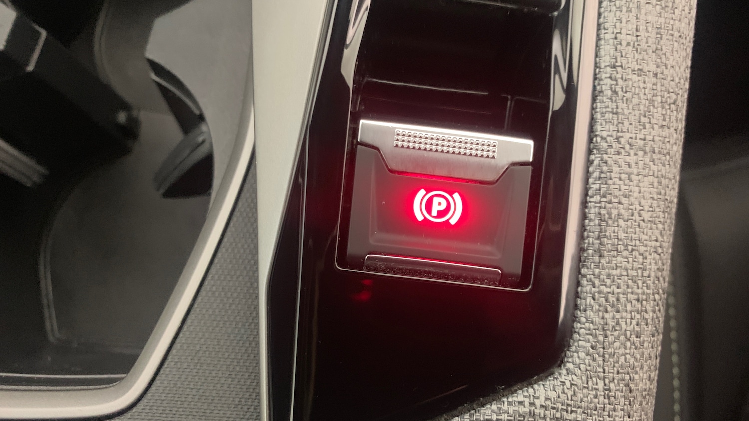 Used Peugeot 3008 2025 for sale - 76998796: Photo 36