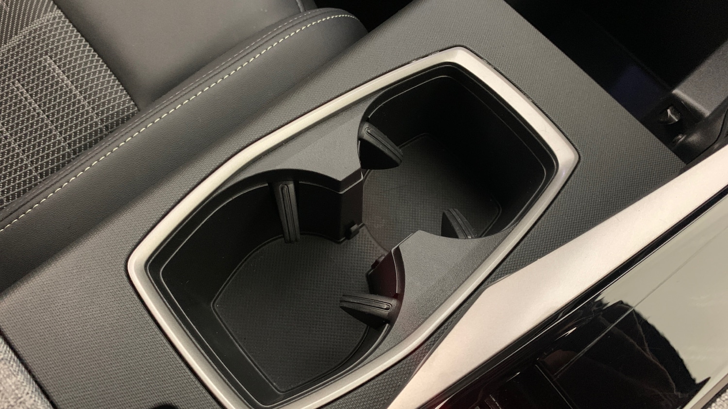 Used Peugeot 5008 2025 for sale - 77724575: Photo 61